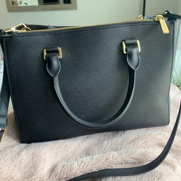 MICHAEL KORS Black Sutton Large Saffiano Leather Satchel with Crossbody Strap - Picture 2 of 9